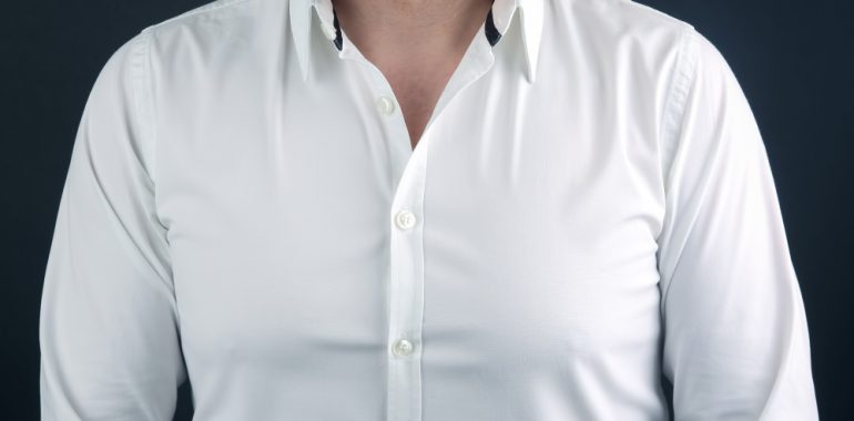 Cămașă albă elegantă pentru bărbați, cu croială clasică