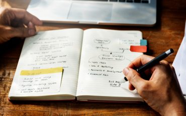 Planificarea unui eveniment corporate de către o firmă de organizare evenimente